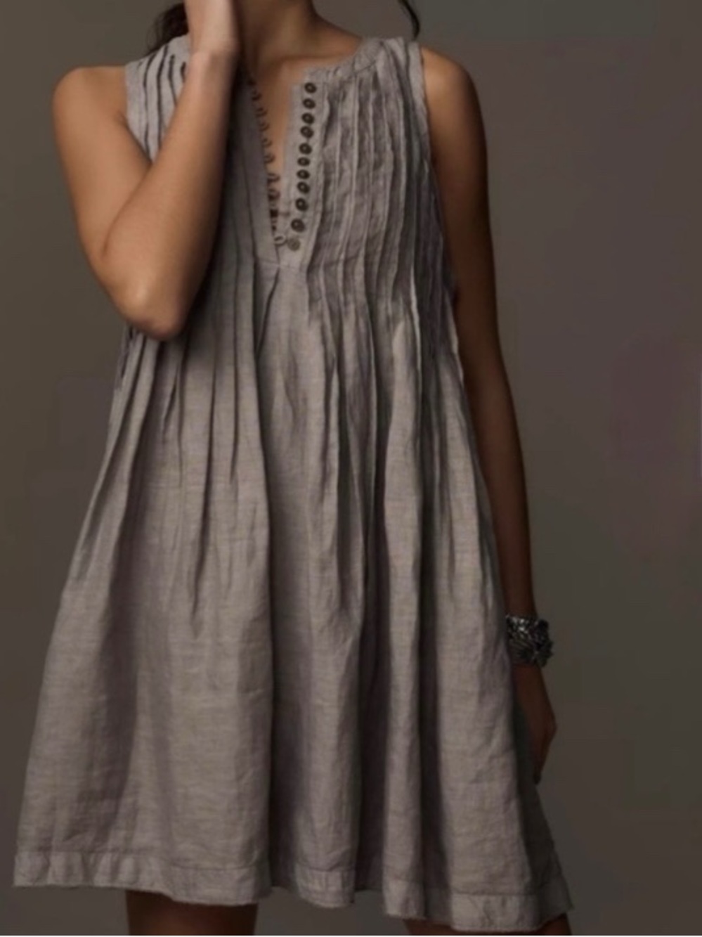 By Anthropologie Sleeveless Pleated A-Line Dress in Taupe XXS Raw Hem Casual
